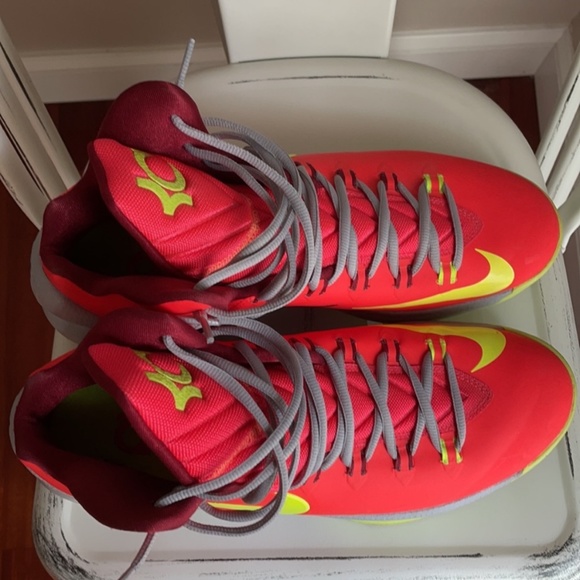 Men’s Nike Kevin Durant KD 5 ‘DMV’ - Picture 4 of 10